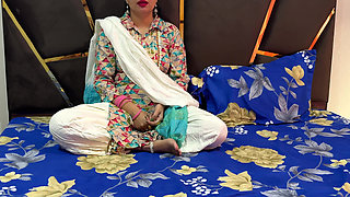 Full video Devar Bhabhi flirt Bhabhi wants pregnant with devar Real Orgasm During Hard Fucking in Hindi audio