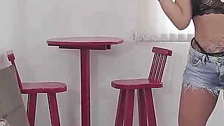 Samantha in Hot Fucking, Blowjob, Footjon and Doesnt Squirting!
