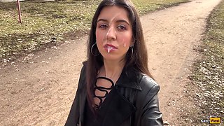 I Want to Walk Through the Park with Cum on My Face! Cum on My Face! - Public Cumwalk