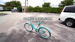 Nina Kayy’s for the big tits lovers