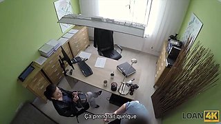 Loan4k. la moto coûte cher alors pourquoi lassie prend un prêt après