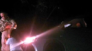 App Driver Has Sex with Two Female Passengers on the Road