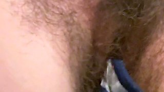 Pulled amateurs close up car sex