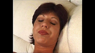 Horny Mature Went to His Friend's House to Have Sex