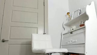 Blonde tight pussy babe solo toy fun in glamour masturbation