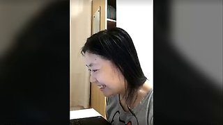 Chinese exhibitionist streamer girl masturbates, orgasms