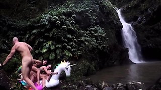 Explosive Outdoor Foursome with Deepthroat Blowjobs and