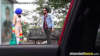 Strandedteens - sloppy clown gets into some hilarious business