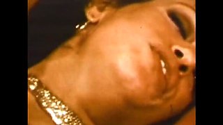 Vintage Vanessa del Rio Anal Blowjob & Cumshot with Mature Brunette MILF in Stockings