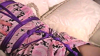 Girlfriends Scene 2