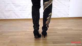 18yo Katya Poses Naked for the First Time in Her Life Interview