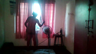 mounted a Nanny came to see my stepmom changing after bath accidently my father comes after