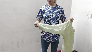 Desi school girl ko ghar me jabar dasti pela