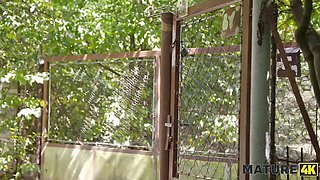 Neeo's big natural boobs video by Mature 4k