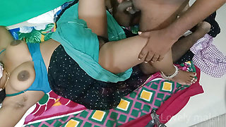 Hot Mallu Maami black Saree Fucked