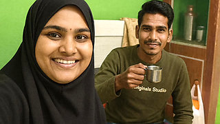 Stepdaughter helps stepdad save his marriage and then has tea