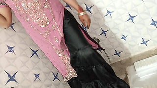 Desi Step Sister in Law Loves Fingering Peeing and Squirting