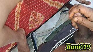 Padhos ki bhabhi ko ghar par bular chat pakode khila kar bhabhi ki jarurat chudayi