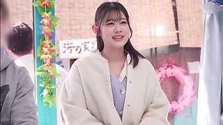 250713ギャルとツイスターゲームで遊ぶe2