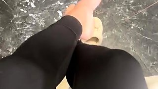 Black Amateur Explore Hot Foot Fetish