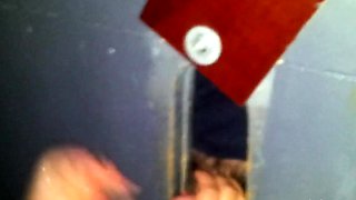 Svensk hustrus hrlighetshl handjob