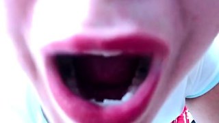 Yourhikerbabe - Kissing Lipstick Attack Domination POV