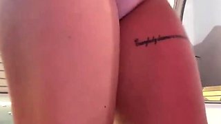 Love Chat Big Boobs Brunette Masturbating For Cam