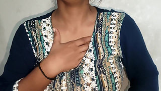 18 Year Old Girl Fingering Wet Pussy Desi Indian Orgasm Masturbation