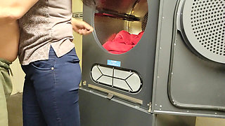 Caught my Stepmom she tries to put clothes in the washing machine - Hot Ass MILF Housewife Fucking and Creampied