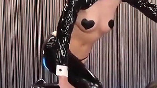 She Queezes Out the Last Drop of Cum with Her Sexy Costume and Superb Technique!. 3