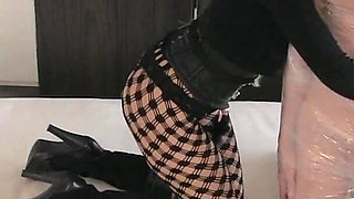 Lucy Spider - Breath Control & Relax on Immobile Slave