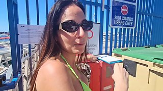 Hardcore rough outdoor sex with a real Italian couple