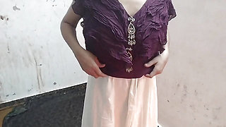 Desi Hot Girl Ko Paise Dekar Jabar Dasti Pel