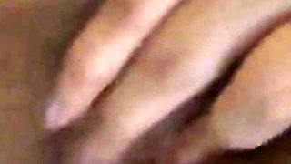 WildEnglishBBW enjoying rubbing my clit