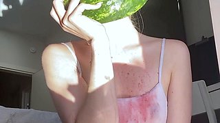 Blonde emo amateur solo masturbation