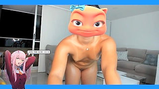 Stunning Naked Ass Latina Uses Funny Face Lens For Onlyfans