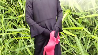 Dark-hued stud gives it to Agra girl in a steamy Hindi scene