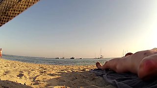 Incredible amateur CFNM, Beach porn clip