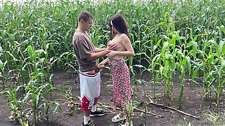 Fucked brunette stepsister in the fields and blazed peaches with cum