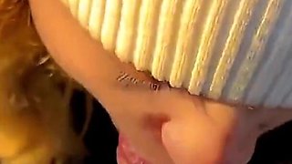 I Wanted to Jerk off to My Sister, but She Fucked Me and I Came in Her Mouth