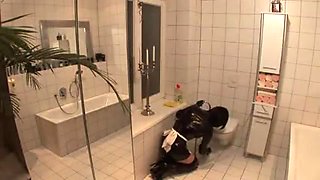 German Mastix Silvia trains her sissy maid