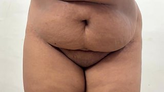 Mallu Navel Show