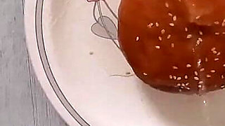 My Delicious Juicy Pee Burger!!