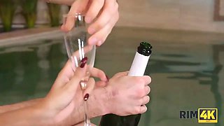Rim4k. rich guy has joy at high-class spa center with adorable teenie girl