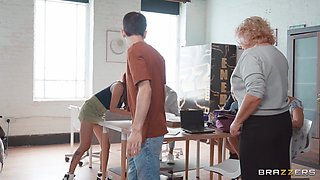 Gorgeous slutty Rae Lil Black porn emotional story