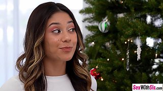 Teenagers are not her to help but to hump