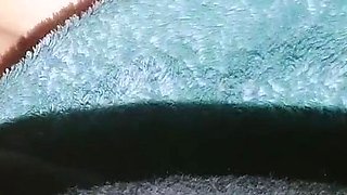 Pulled amateurs close up car sex
