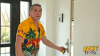 Faux hostel - he sends his thick sweet cougar wife in to nail a schoolgirl