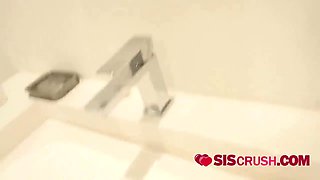Young guy screwing Shaved Pussy