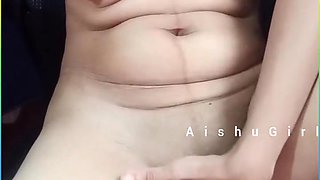 Indian Cute College Girl Squirts And Fingers Her In The Home